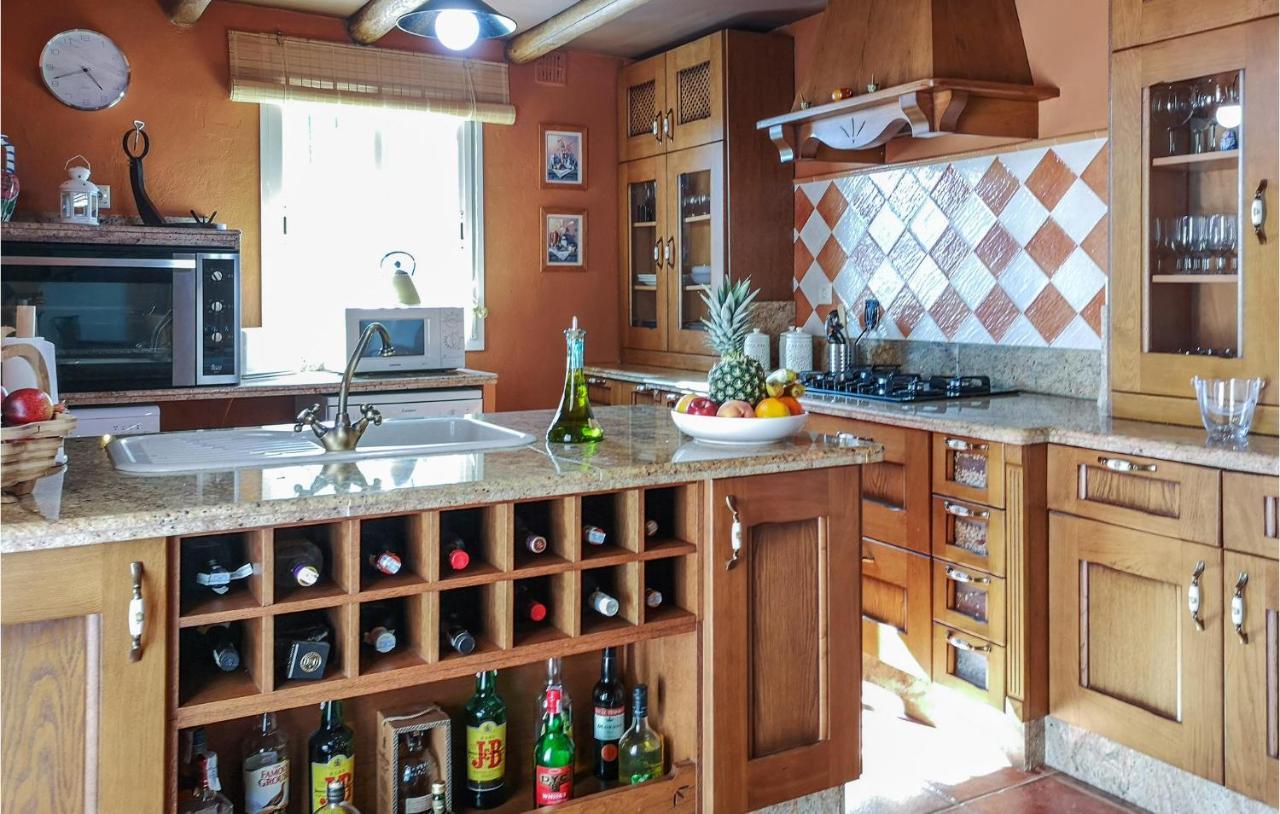 Awesome Home In Algatocín Εξωτερικό φωτογραφία