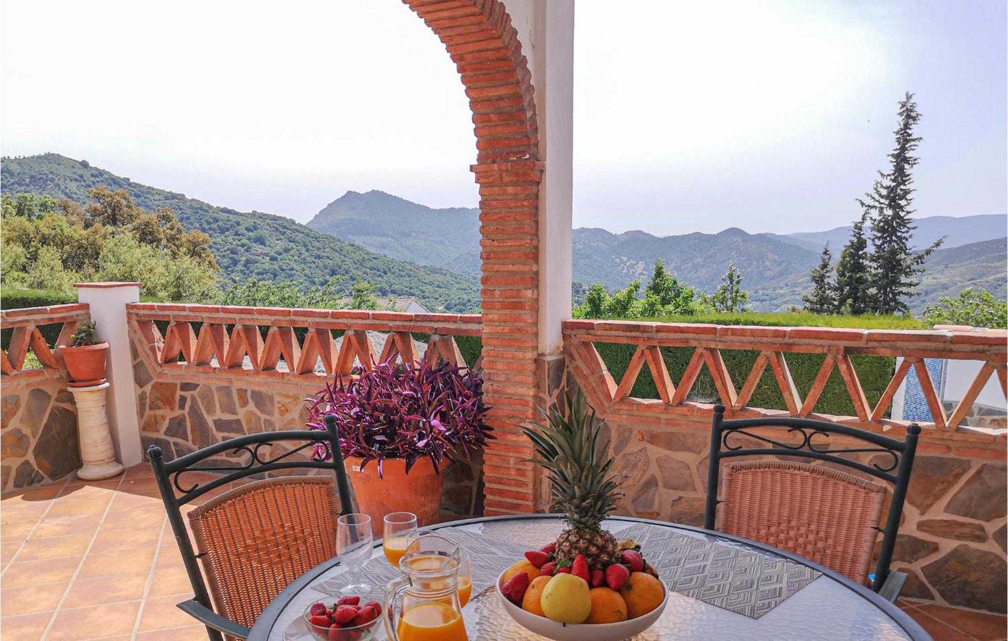 Awesome Home In Algatocín Εξωτερικό φωτογραφία